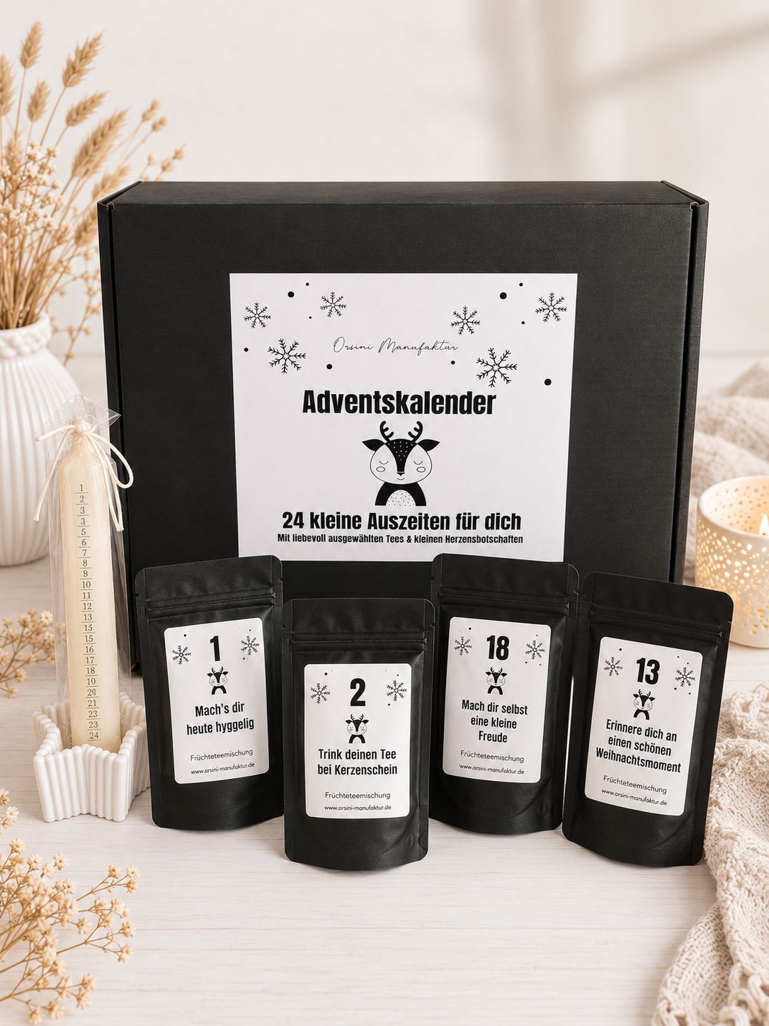 Adventskalender mit 24 Teesorten und Kerzen
